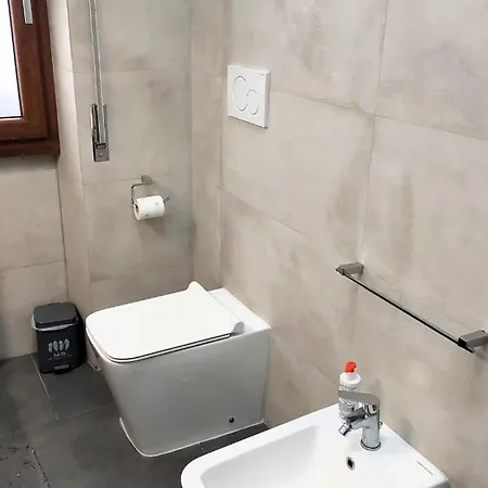 Ostia Apartment *